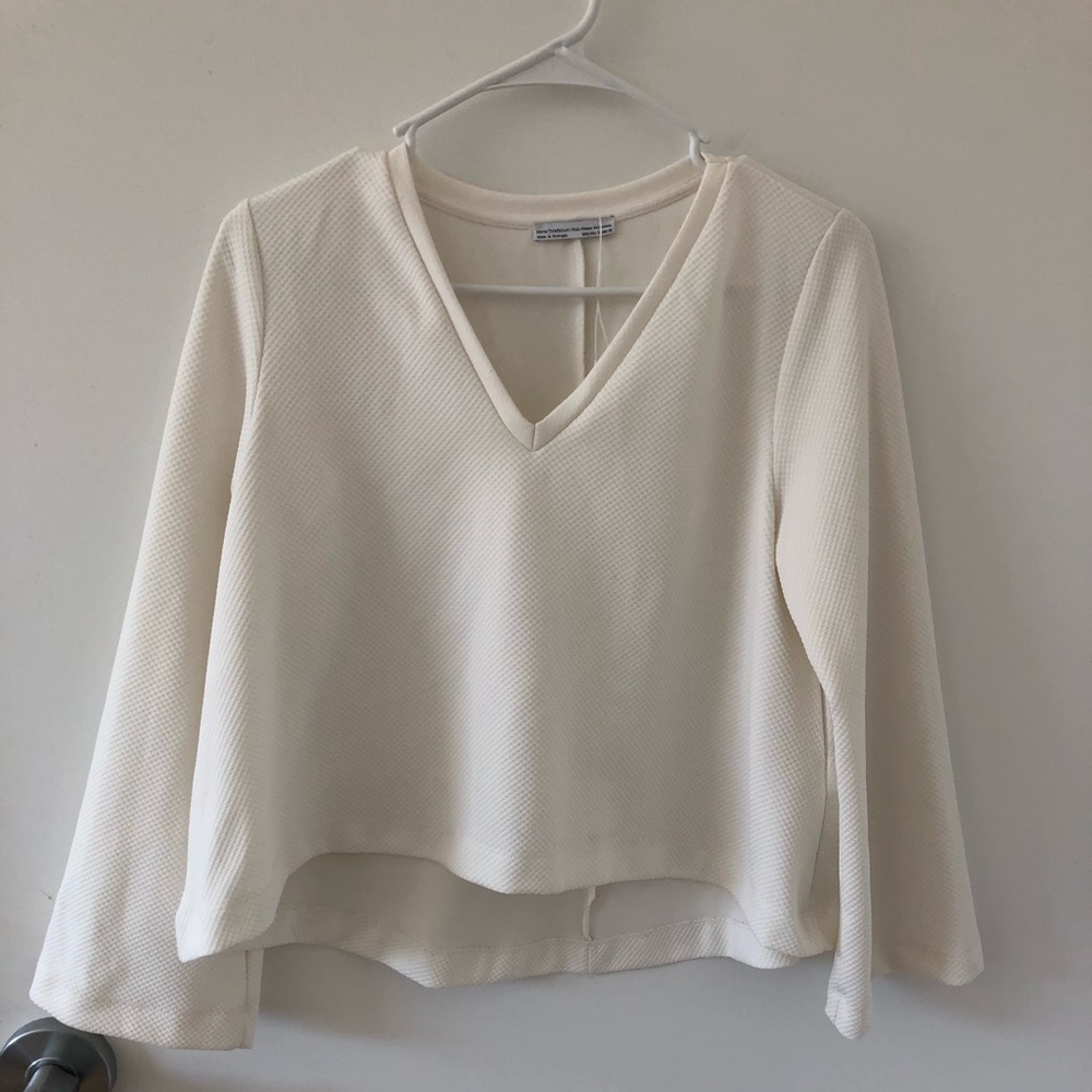Zara V Neck long bell sleeve blouse size small